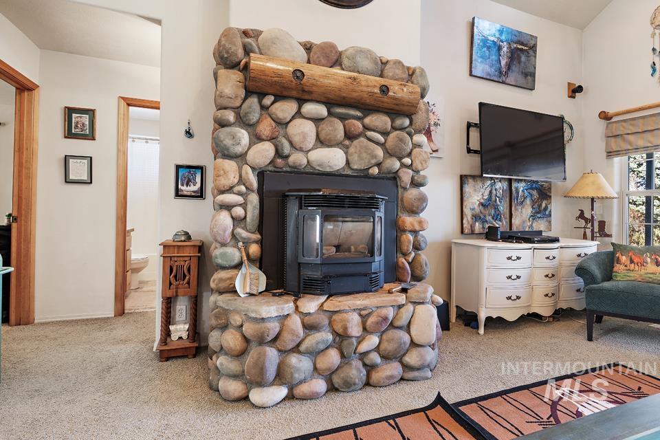 2960 Lytle Blvd, Nyssa, Oregon 97913, 3 Bedrooms, 2 Bathrooms, Residential For Sale, Price $750,000,MLS 98897823