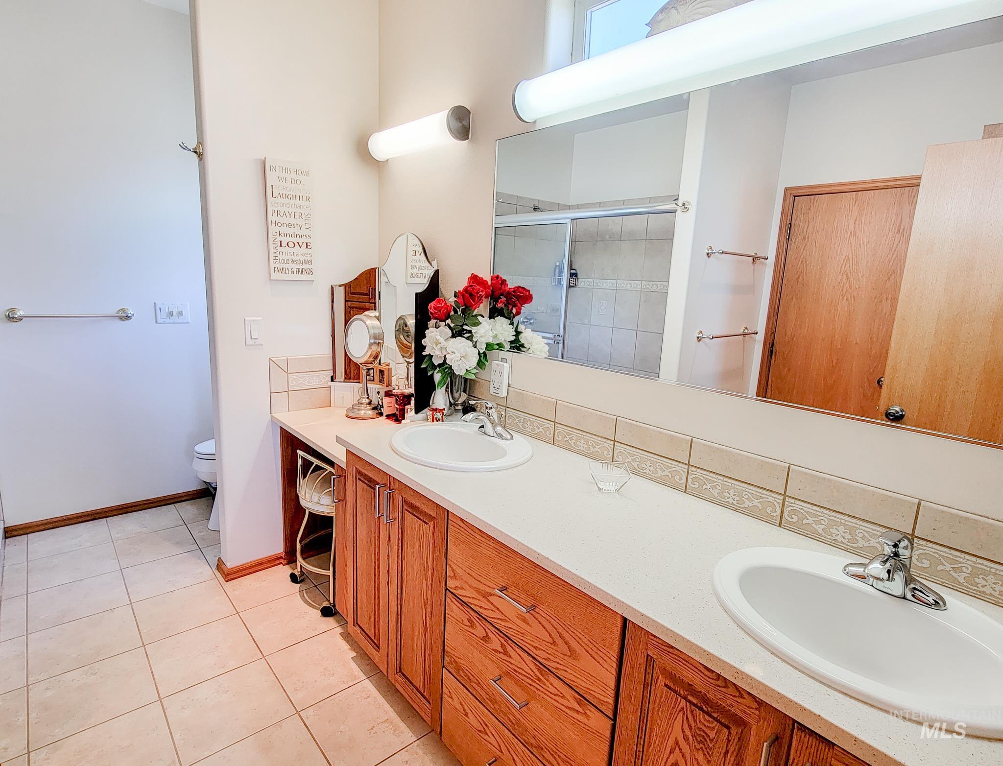 21506 Buckboard Lane, Lewiston, Idaho 83501, 3 Bedrooms, 3 Bathrooms, Residential For Sale, Price $999,977, 98897877