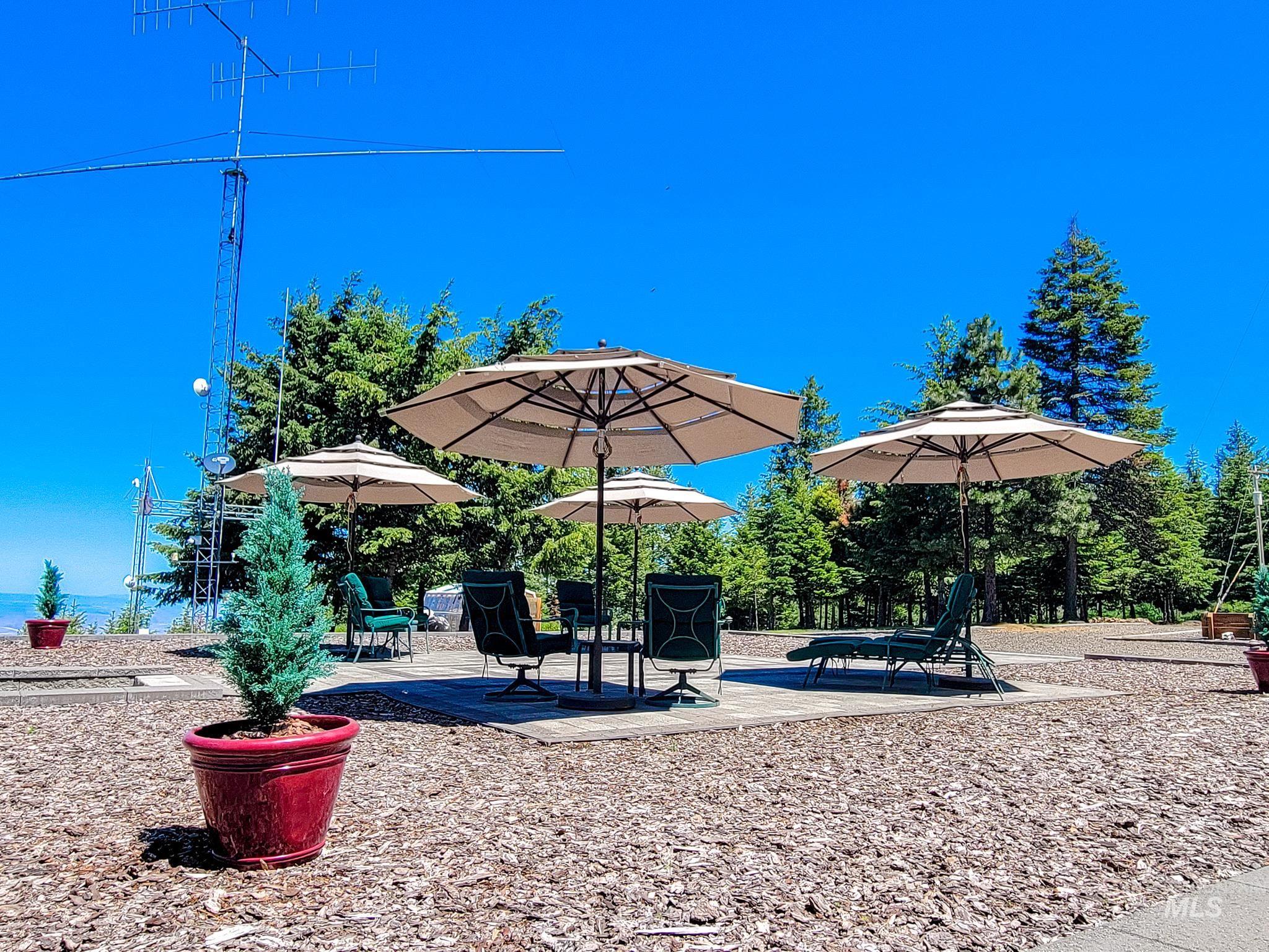 21506 Buckboard Lane, Lewiston, Idaho 83501, 3 Bedrooms, 3 Bathrooms, Residential For Sale, Price $999,977, 98897877