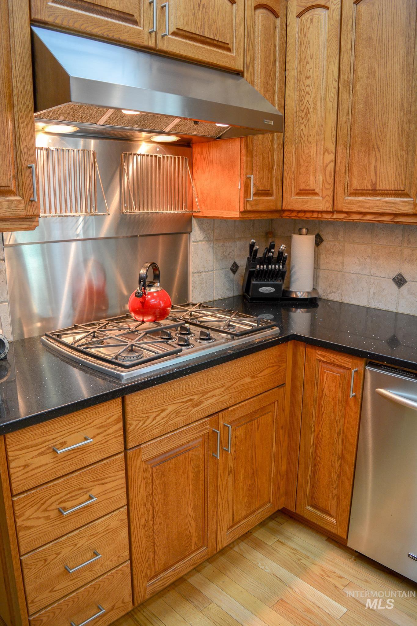 21506 Buckboard Lane, Lewiston, Idaho 83501, 3 Bedrooms, 3 Bathrooms, Residential For Sale, Price $999,977, 98897877