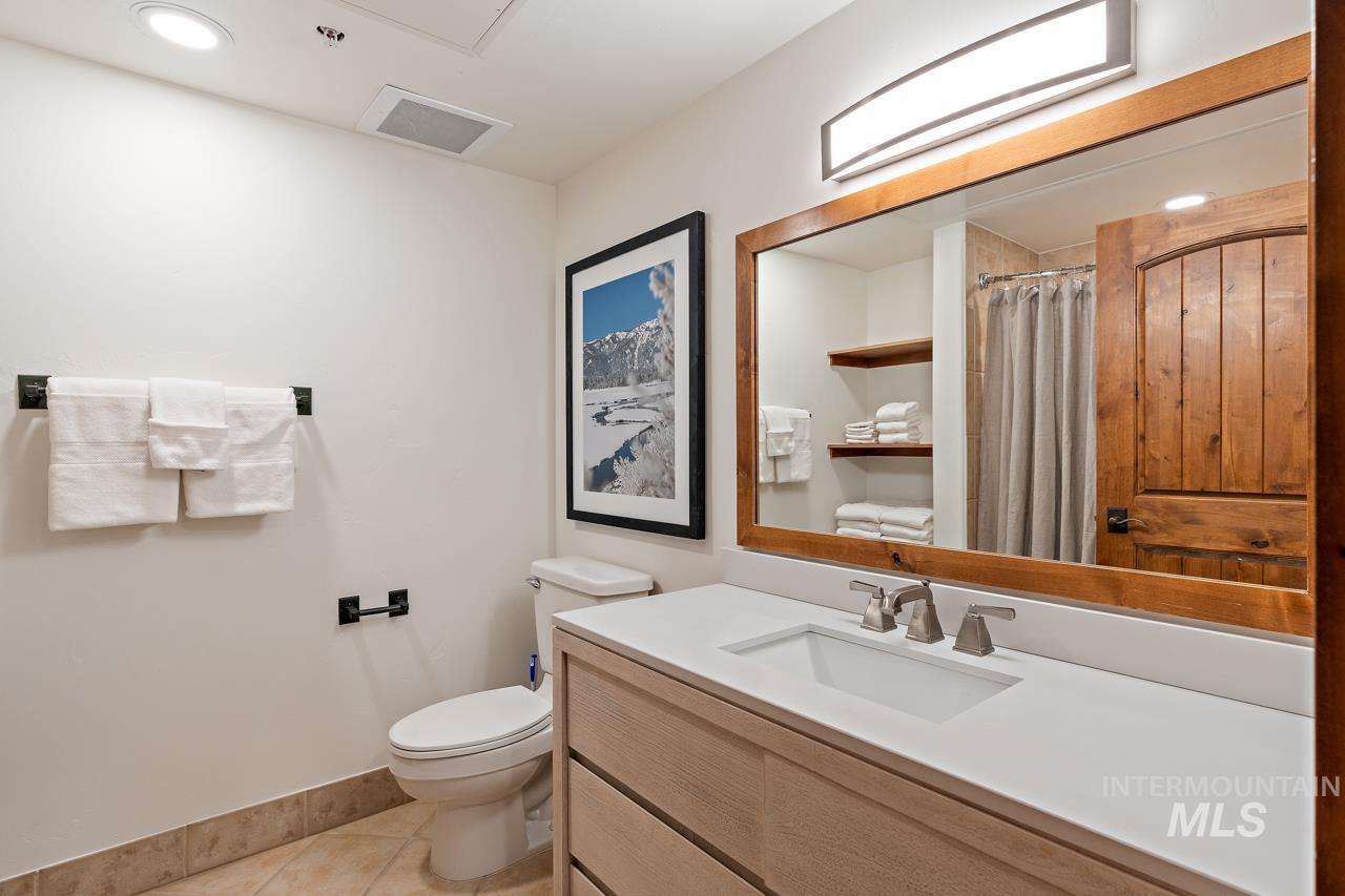 75 Arling Center Ct, Donnelly, Idaho 83615, 1 Bathroom, Residential For Sale, Price $419,000, 98898381