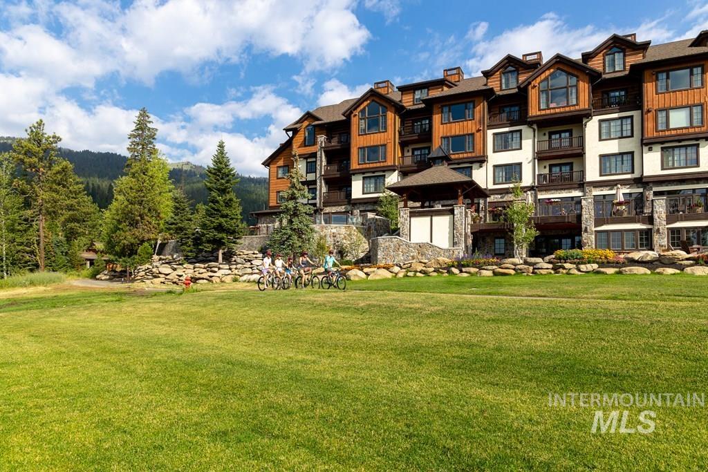 75 Arling Center Ct, Donnelly, Idaho 83615, 1 Bathroom, Residential For Sale, Price $419,000, 98898381