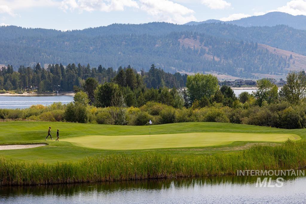 75 Arling Center Ct, Donnelly, Idaho 83615, 1 Bathroom, Residential For Sale, Price $459,000, 98898385