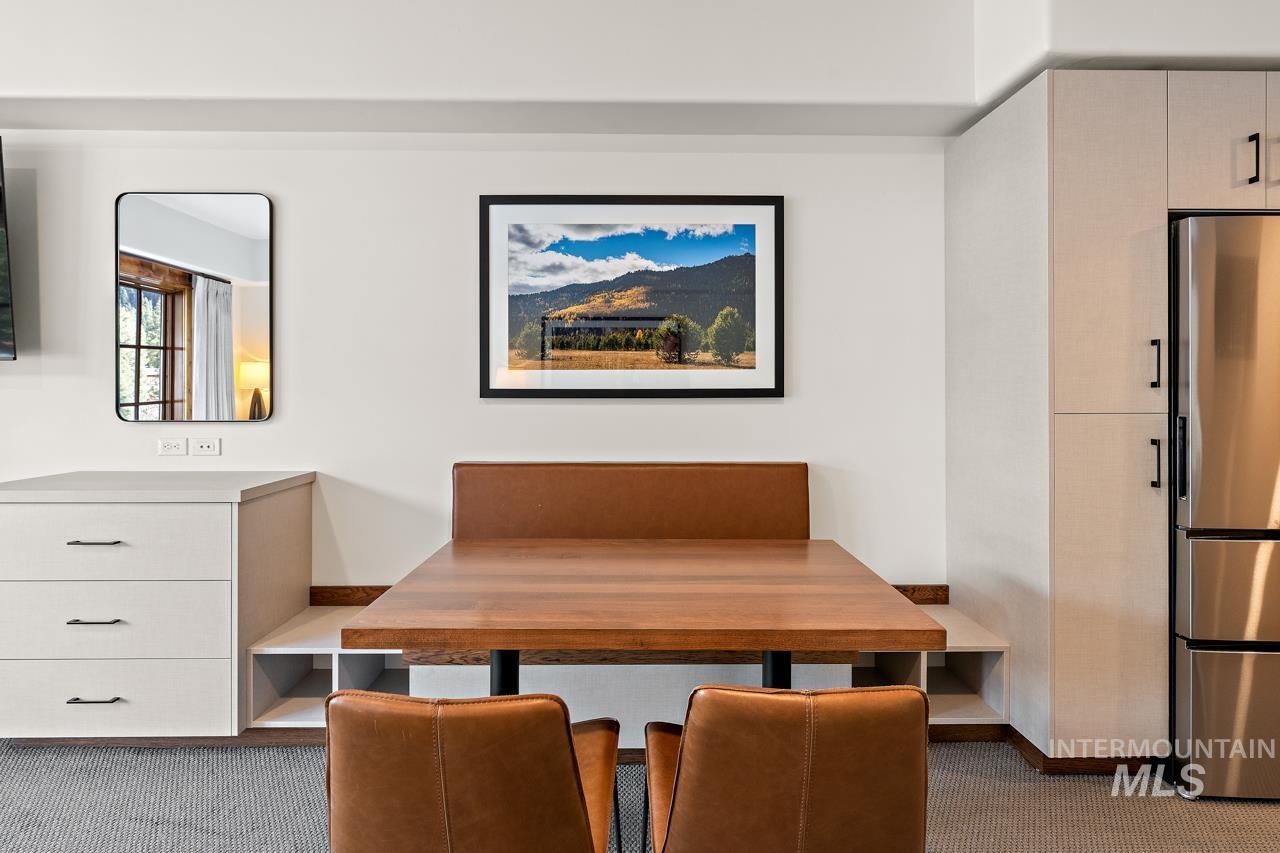 75 Arling Center Ct, Donnelly, Idaho 83615, 1 Bathroom, Residential For Sale, Price $459,000, 98898385