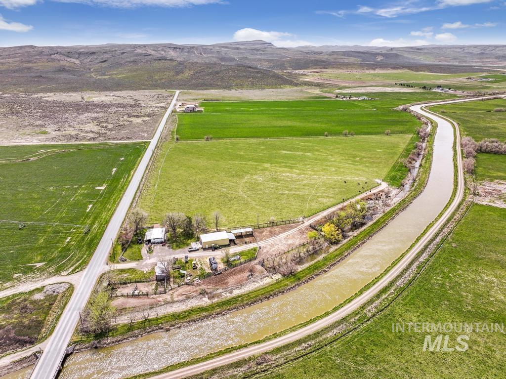2971 N 3600 E, Kimberly, Idaho 83301, 3 Bedrooms, 2 Bathrooms, Farm & Ranch For Sale, Price $1,064,000,MLS 98898420