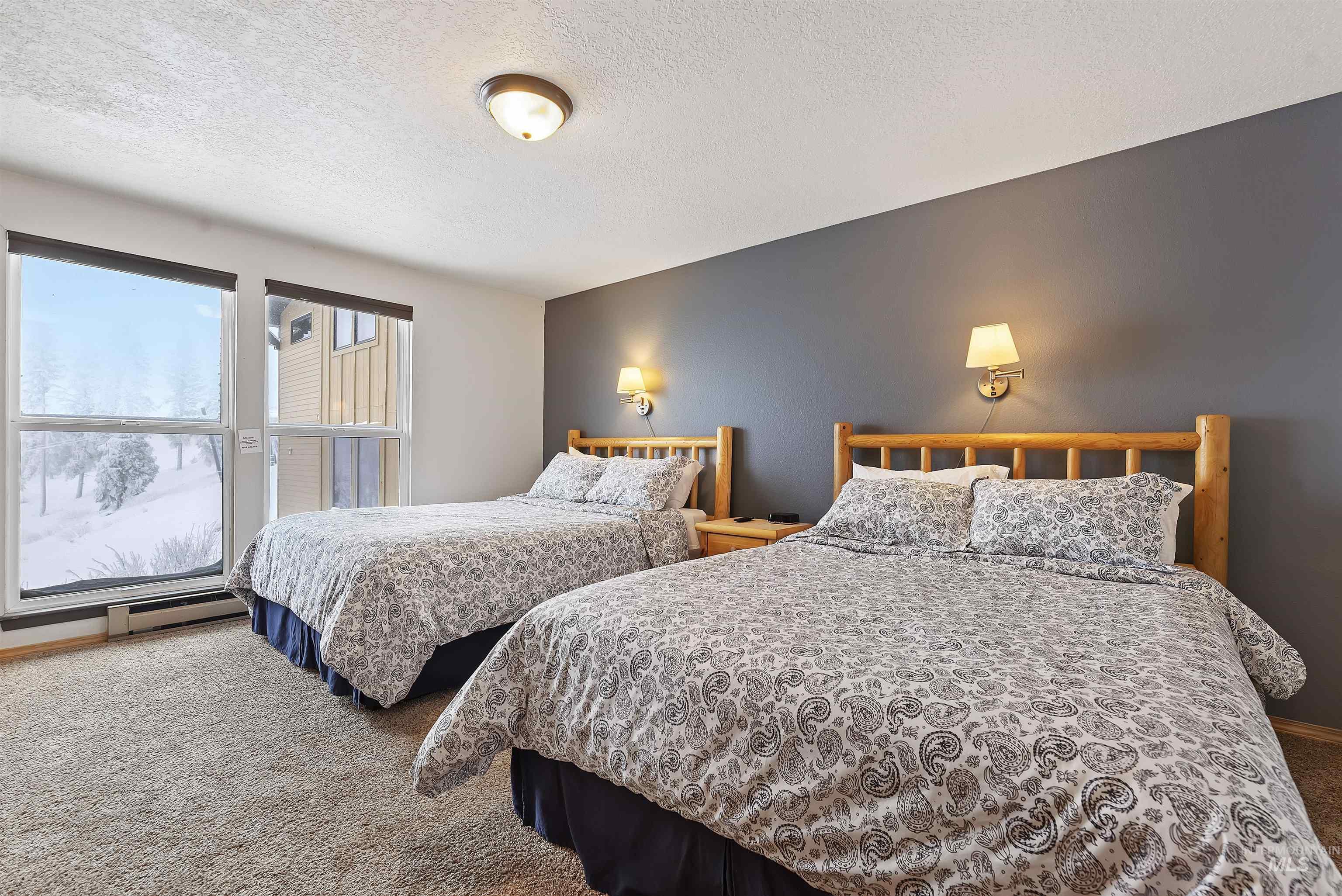 1751 Bogus Basin Road, Boise, Idaho 83702, 2 Bedrooms, 2 Bathrooms, Residential For Sale, Price $580,000,MLS 98898898
