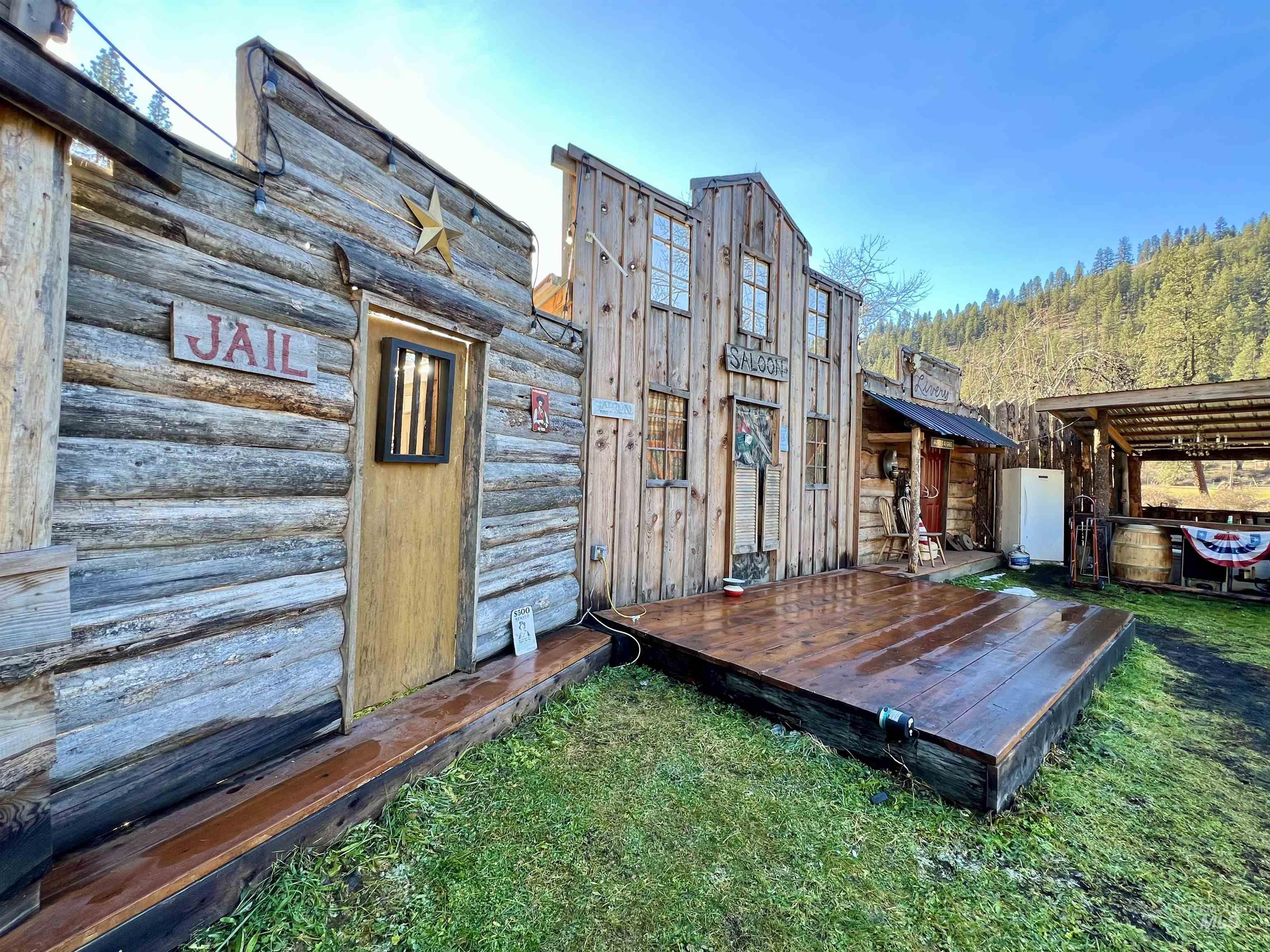 3341 Highway 13, Stites, Idaho 83552, 2 Bedrooms, 1 Bathroom, Residential For Sale, Price $775,000, 98899179