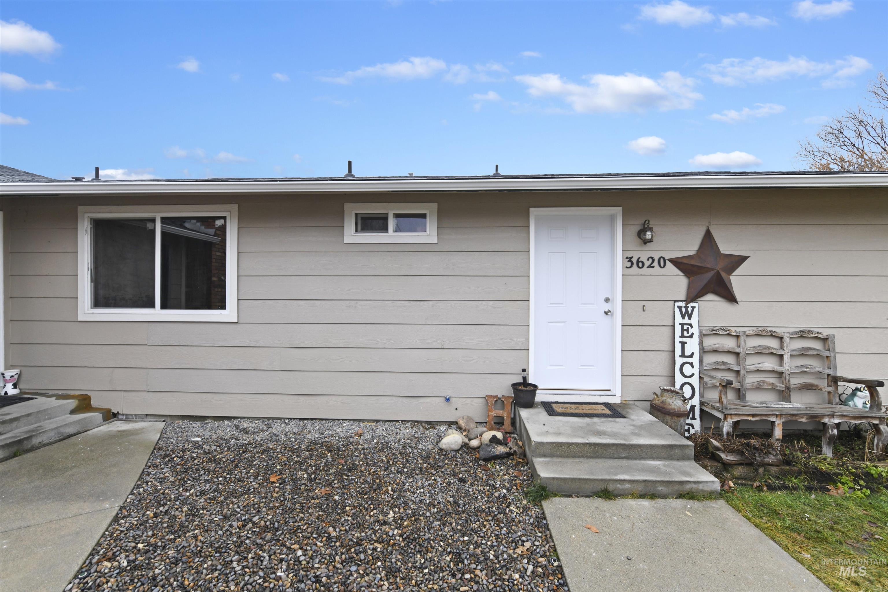 3618 S Law Ave, Boise, Idaho 83706-5662, 3 Bedrooms, 2 Bathrooms, Residential Income For Sale, Price $639,000,MLS 98899280