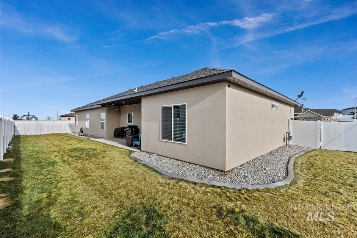 1035 Blueridge Dr, Kimberly, Idaho 83341, 3 Bedrooms, 2 Bathrooms, Residential For Sale, Price $474,900,MLS 98899333