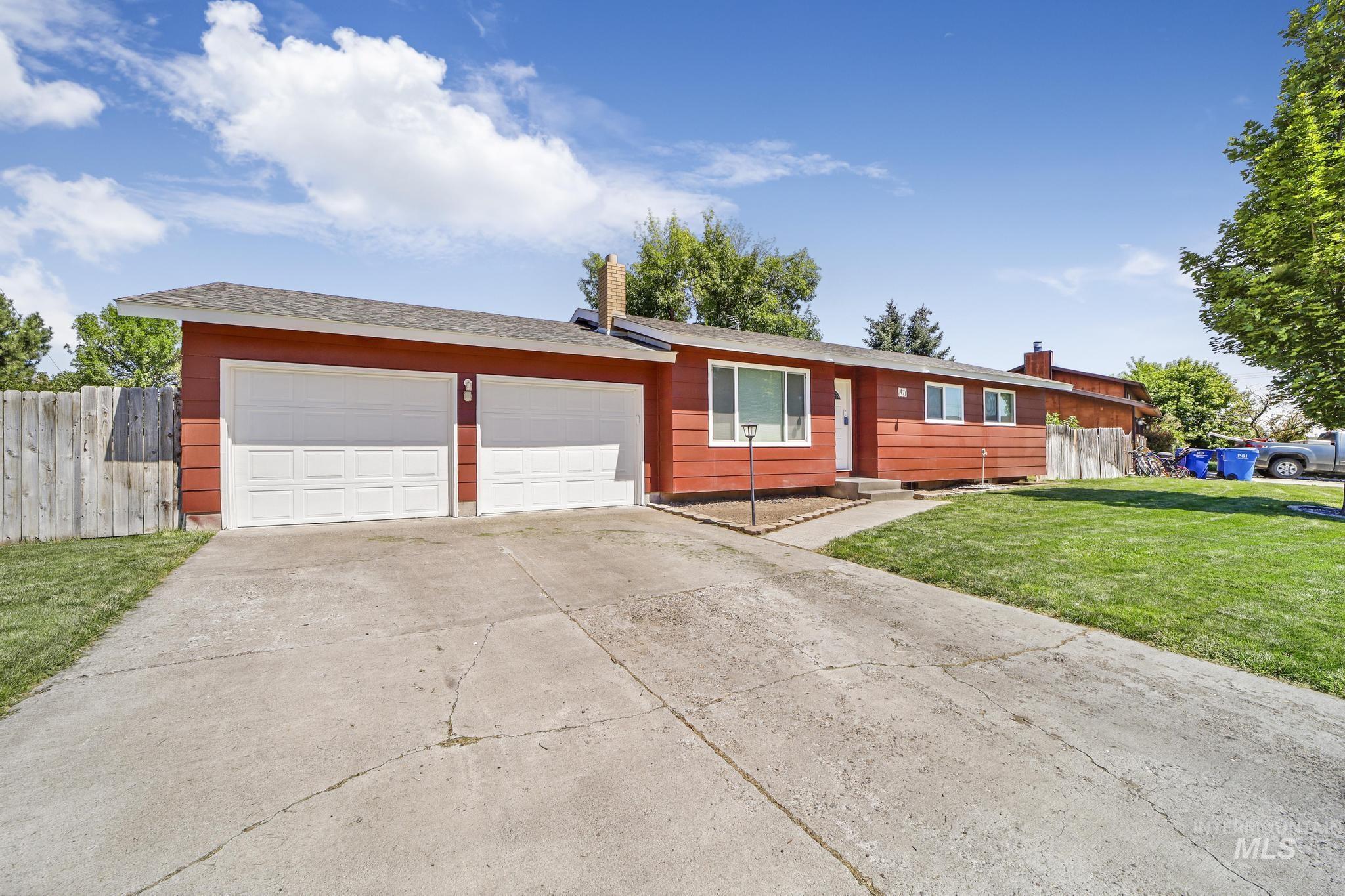 471 Altair Dr, Twin Falls, Idaho 83301, 5 Bedrooms, 3 Bathrooms, Residential For Sale, Price $395,000,MLS 98899474