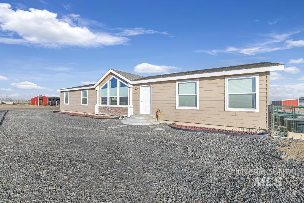 21274 Highway 30, Filer, Idaho 83328, 3 Bedrooms, 2 Bathrooms, Farm & Ranch For Sale, Price $875,000,MLS 98899592