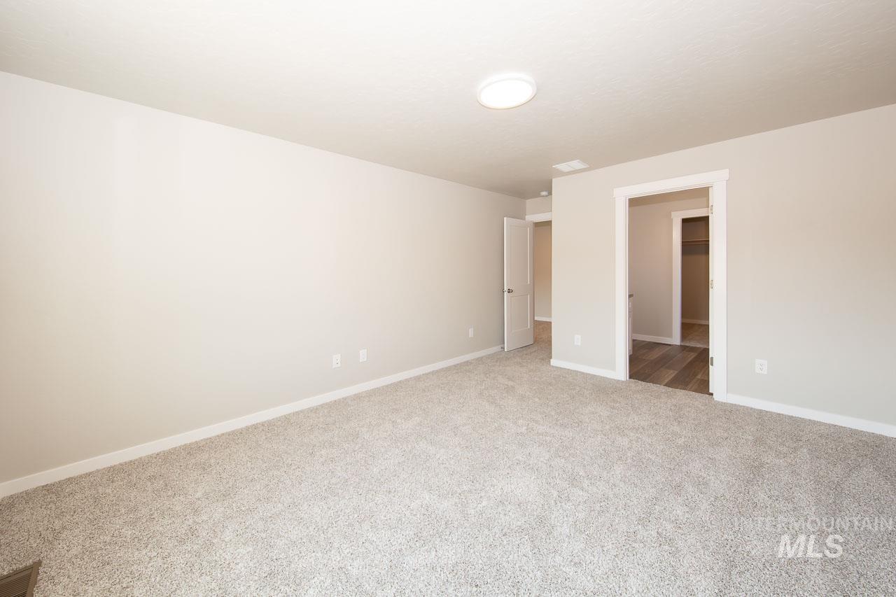 1841 Regency Way, Emmett, Idaho 83617, 3 Bedrooms, 2 Bathrooms, Residential For Sale, Price $399,300, 98899652