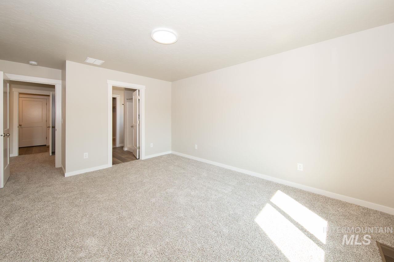 1841 Regency Way, Emmett, Idaho 83617, 3 Bedrooms, 2 Bathrooms, Residential For Sale, Price $399,300, 98899652