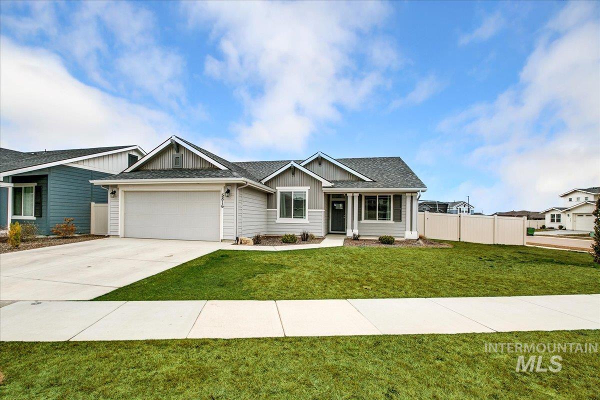 5816 W Daphne Dr, Meridian, Idaho 83646, 4 Bedrooms, 2 Bathrooms, Residential For Sale, Price $534,990,MLS 98899658