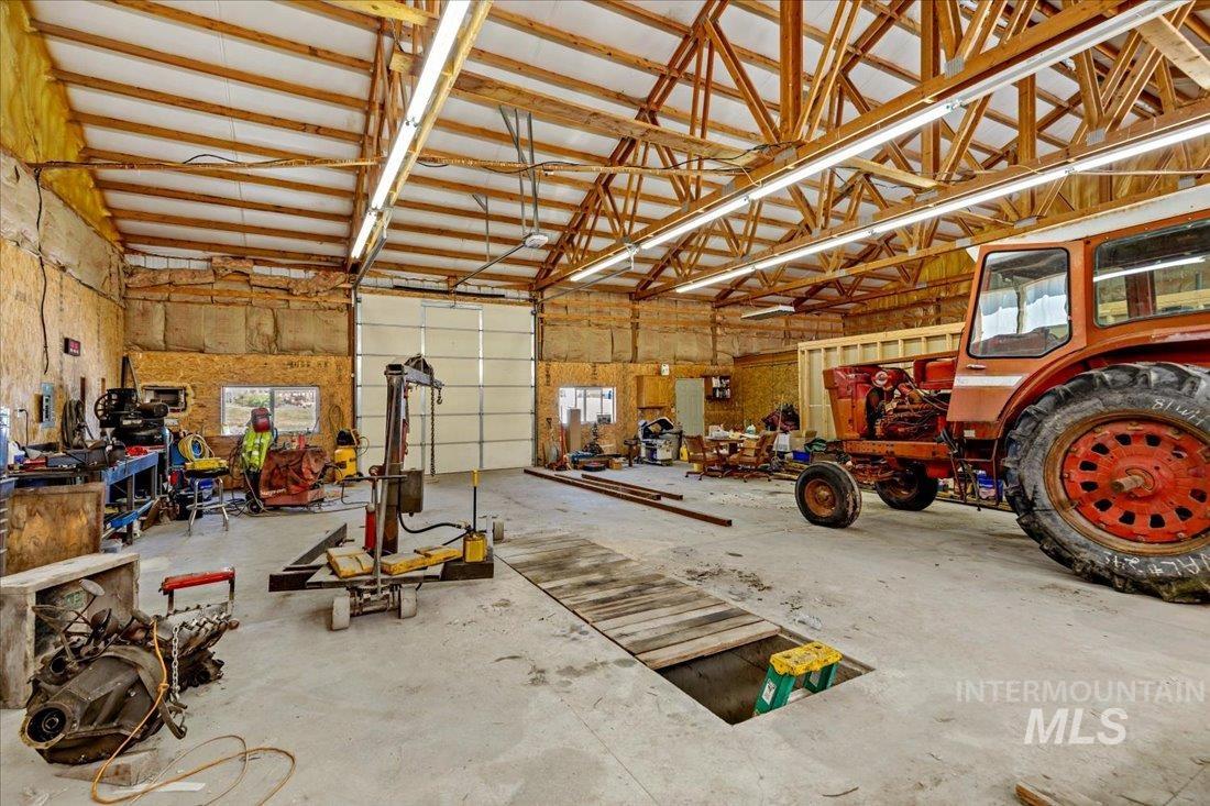6445 Little Freezeout Rd, Caldwell, Idaho 83607, 3 Bedrooms, 3.5 Bathrooms, Farm & Ranch For Sale, Price $3,795,000, 98899675