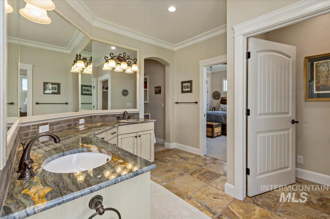 6445 Little Freezeout Rd, Caldwell, Idaho 83607, 3 Bedrooms, 3.5 Bathrooms, Farm & Ranch For Sale, Price $3,795,000, 98899675