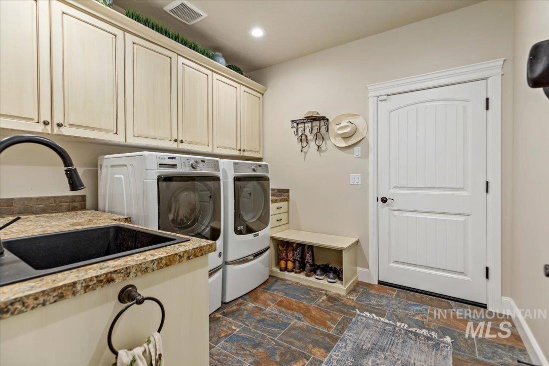 6445 Little Freezeout Rd, Caldwell, Idaho 83607, 3 Bedrooms, 3.5 Bathrooms, Farm & Ranch For Sale, Price $3,795,000, 98899675