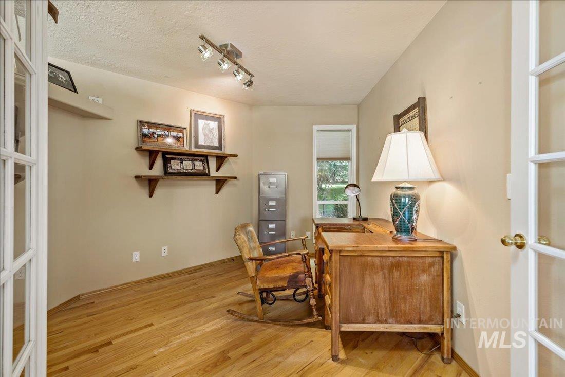 6445 Little Freezeout Rd, Caldwell, Idaho 83607, 3 Bedrooms, 3.5 Bathrooms, Farm & Ranch For Sale, Price $3,795,000, 98899675