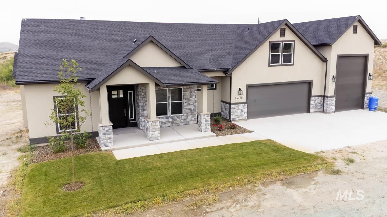 25773 Clydesdale Lane, Parma, Idaho 83660, 4 Bedrooms, 2.5 Bathrooms, Residential For Sale, Price $899,900,MLS 98899821