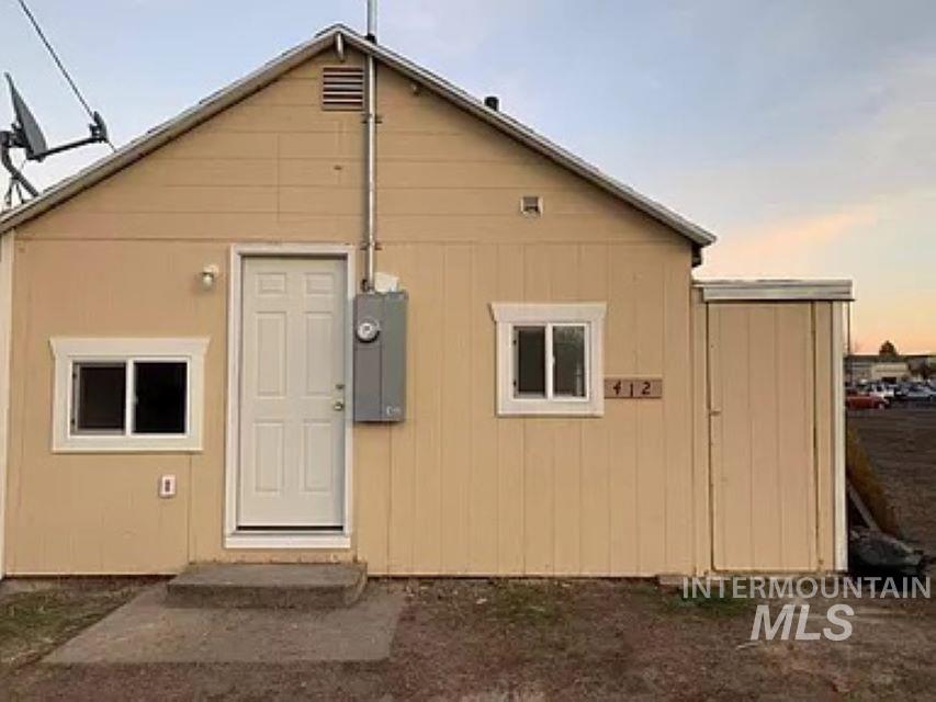410 & 412 5th Street, Clarkston, Washington 99403, 3 Bedrooms, 1.5 Bathrooms, Residential Income For Sale, Price $300,000,MLS 98900032