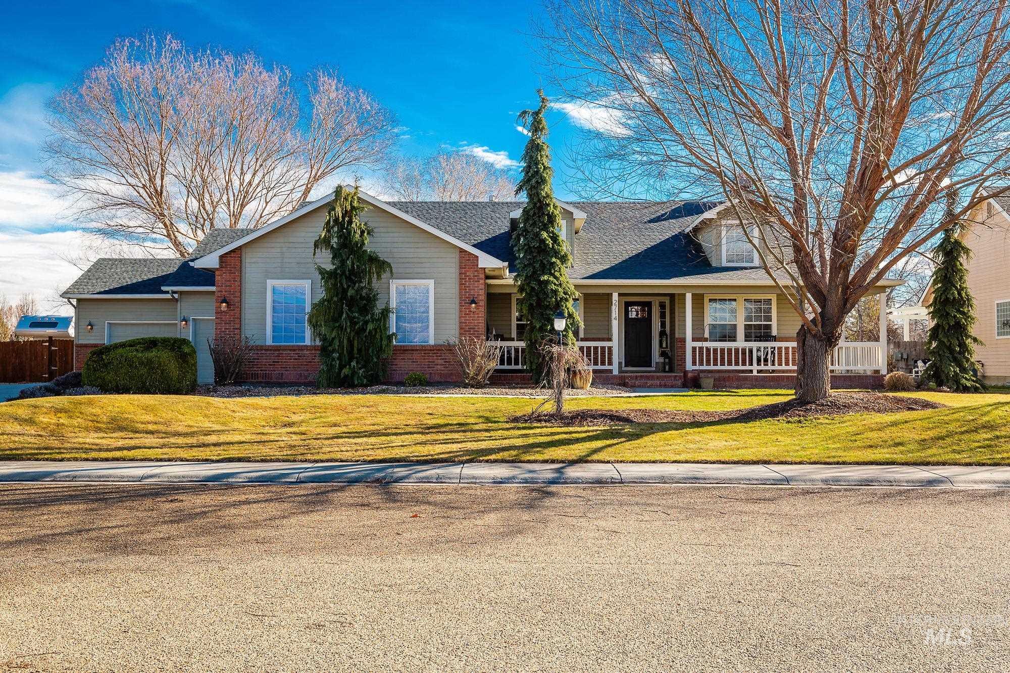2714 Seminole Dr, Nampa, Idaho 83686-7906, 5 Bedrooms, 3 Bathrooms, Residential For Sale, Price $819,900,MLS 98900206