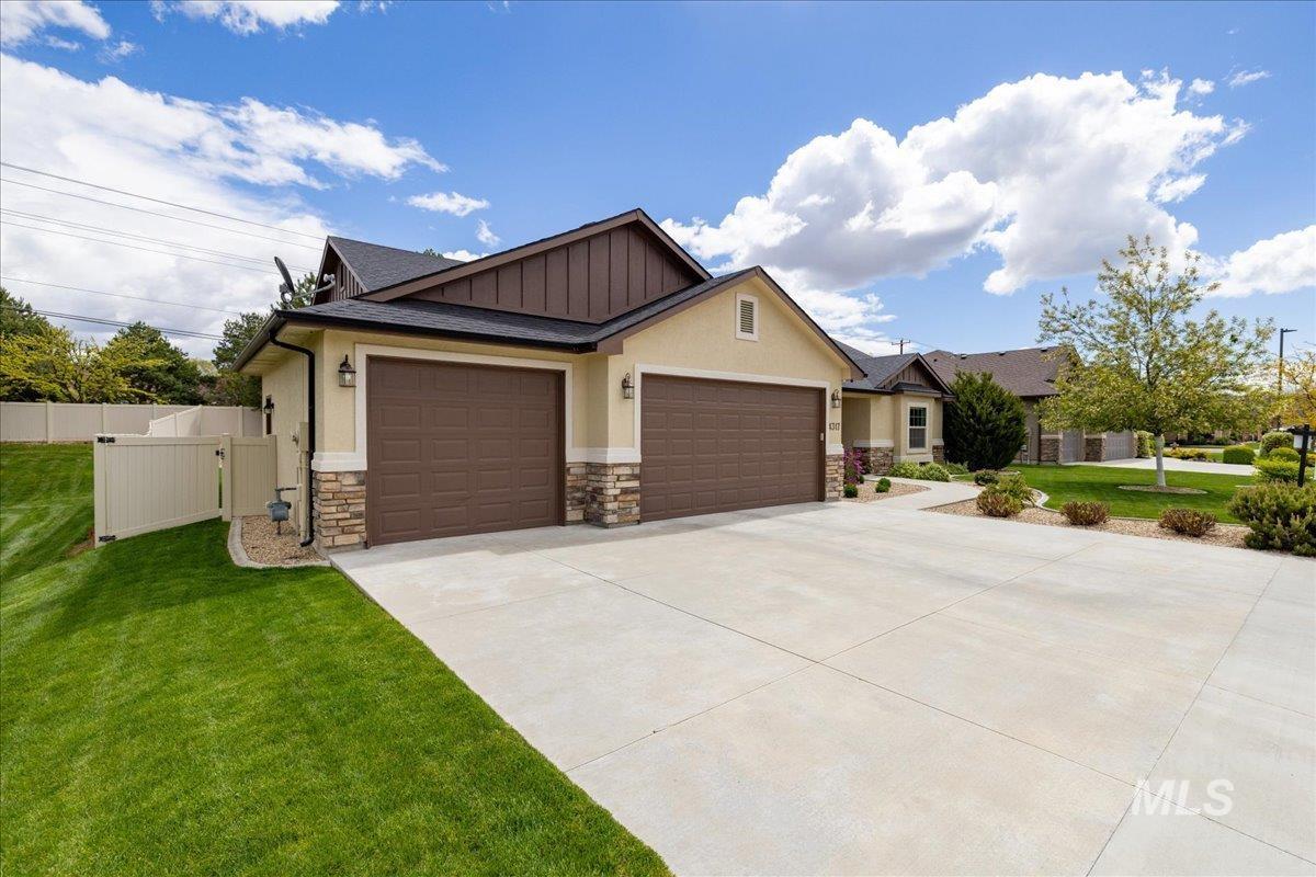 4317 Compton Ave., Caldwell, Idaho 83607, 3 Bedrooms, 2 Bathrooms, Residential For Sale, Price $505,000,MLS 98900309