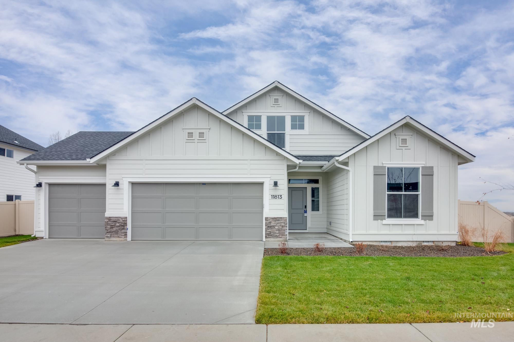 11252 W Teratai St, Star, Idaho 83669, 3 Bedrooms, 2 Bathrooms, Residential For Sale, Price $459,990,MLS 98900628