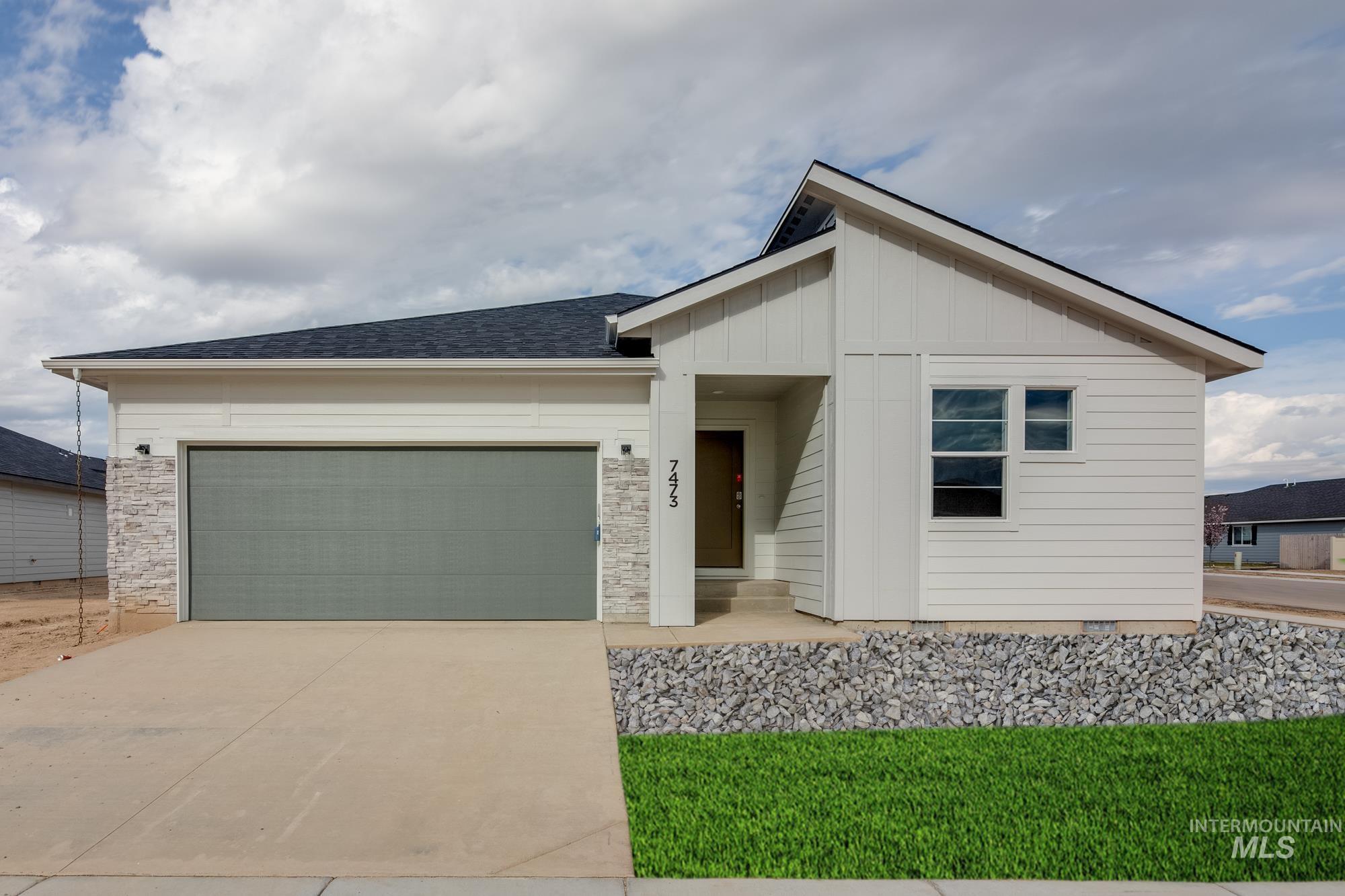 7473 E Dripping Springs Dr, Nampa, Idaho 83687, 3 Bedrooms, 2 Bathrooms, Residential For Sale, Price $394,990,MLS 98900645