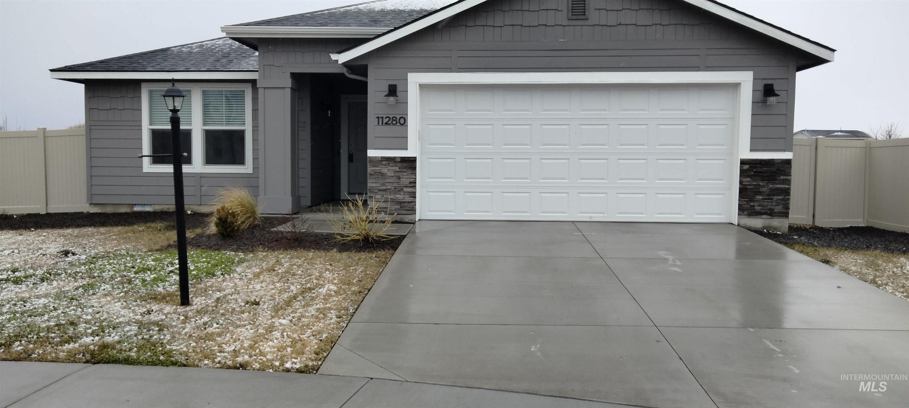 11280 W Smoke River, Nampa, Idaho 83686, 3 Bedrooms, 2 Bathrooms, Residential For Sale, Price $405,000,MLS 98900816
