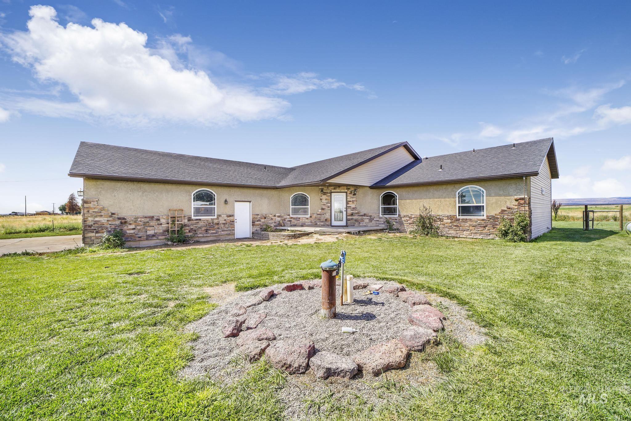 1972 East 1350 South, Gooding, Idaho 83330, 4 Bedrooms, 3 Bathrooms, Residential For Sale, Price $559,900,MLS 98900854