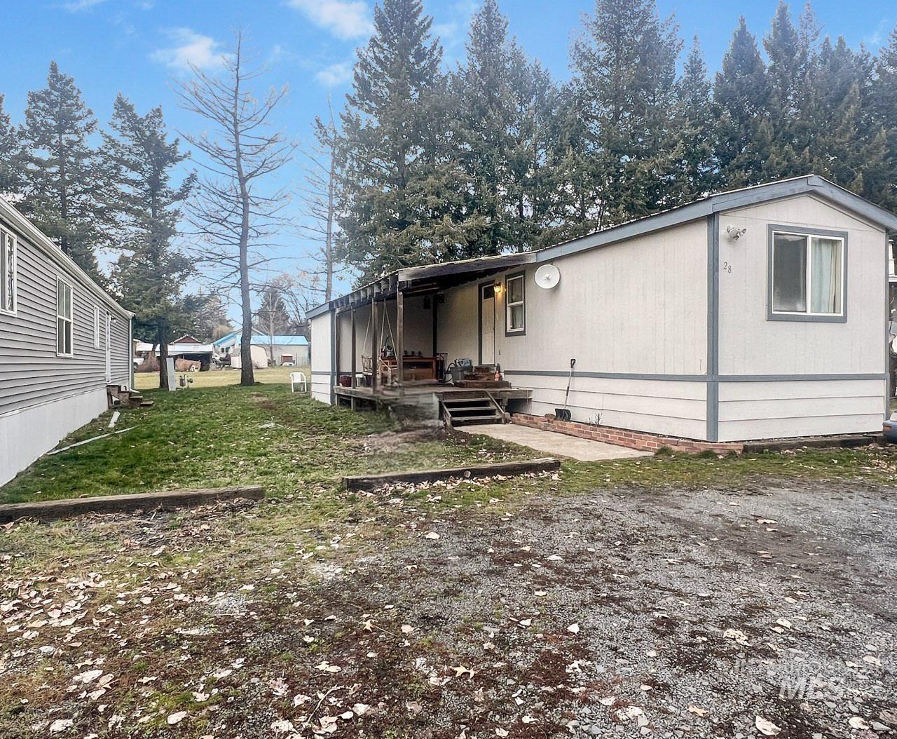 3175 Tomer Rd, Moscow, Idaho 83843, 2 Bedrooms, 1 Bathroom, Residential For Sale, Price $49,000,MLS 98901047