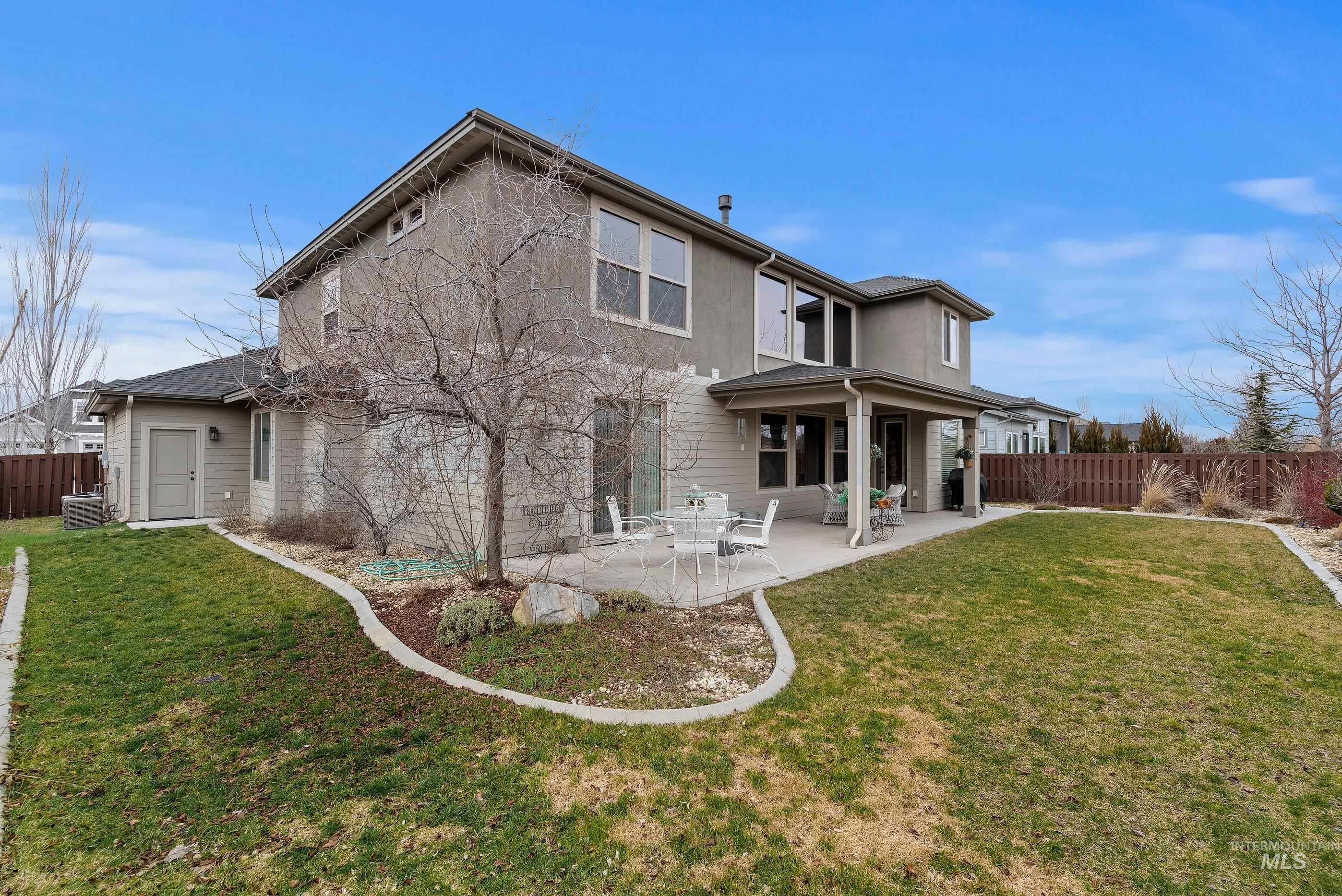 3248 S Fox Leash Ave, Eagle, Idaho 83616-7191, 4 Bedrooms, 3.5 Bathrooms, Residential For Sale, Price $1,010,000,MLS 98901131