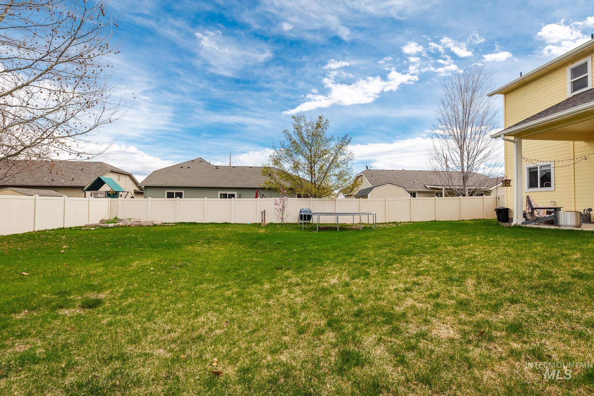 1815 S Sandcrest Way, Nampa, Idaho 83686, 4 Bedrooms, 2.5 Bathrooms, Residential For Sale, Price $499,000,MLS 98901323