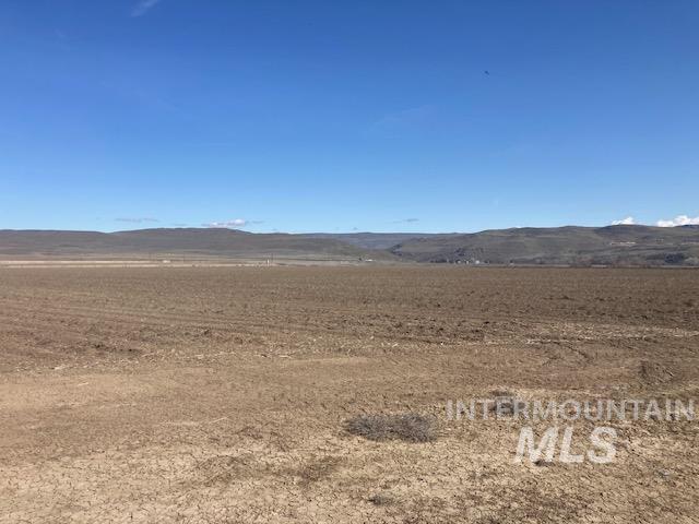 2117 Weiser River Rd, Weiser, Idaho 83672, 3 Bedrooms, 1.5 Bathrooms, Farm & Ranch For Sale, Price $3,500,000, 98901410