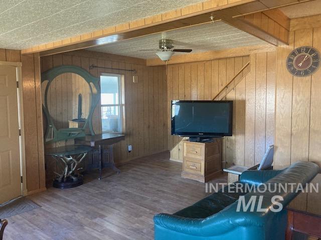 2117 Weiser River Rd, Weiser, Idaho 83672, 3 Bedrooms, 1.5 Bathrooms, Farm & Ranch For Sale, Price $3,500,000, 98901410