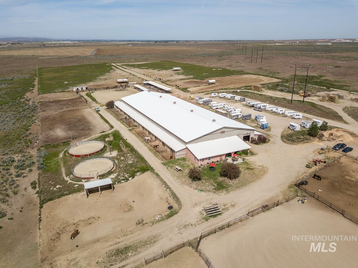 16973 S Vista Ave, Kuna, Idaho 83634, 3 Bedrooms, 2.5 Bathrooms, Farm & Ranch For Sale, Price $3,995,000, 98901889