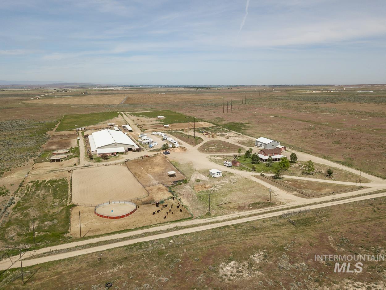 16973 S Vista Ave, Kuna, Idaho 83634, 3 Bedrooms, 2.5 Bathrooms, Farm & Ranch For Sale, Price $3,995,000, 98901889