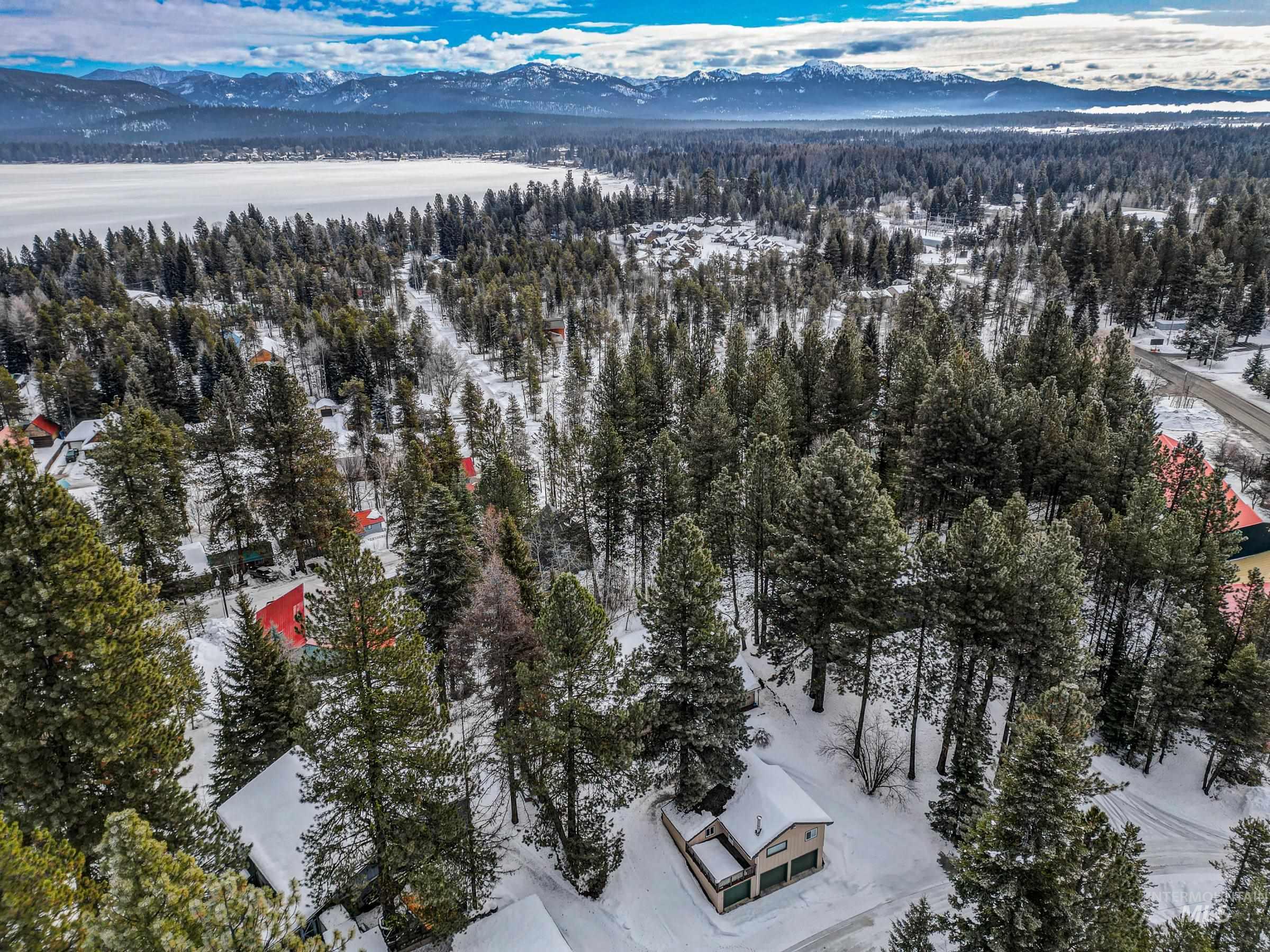 1203 Zachary Road, McCall, Idaho 83638, 3 Bedrooms, 2 Bathrooms, Residential For Sale, Price $875,000,MLS 98901969