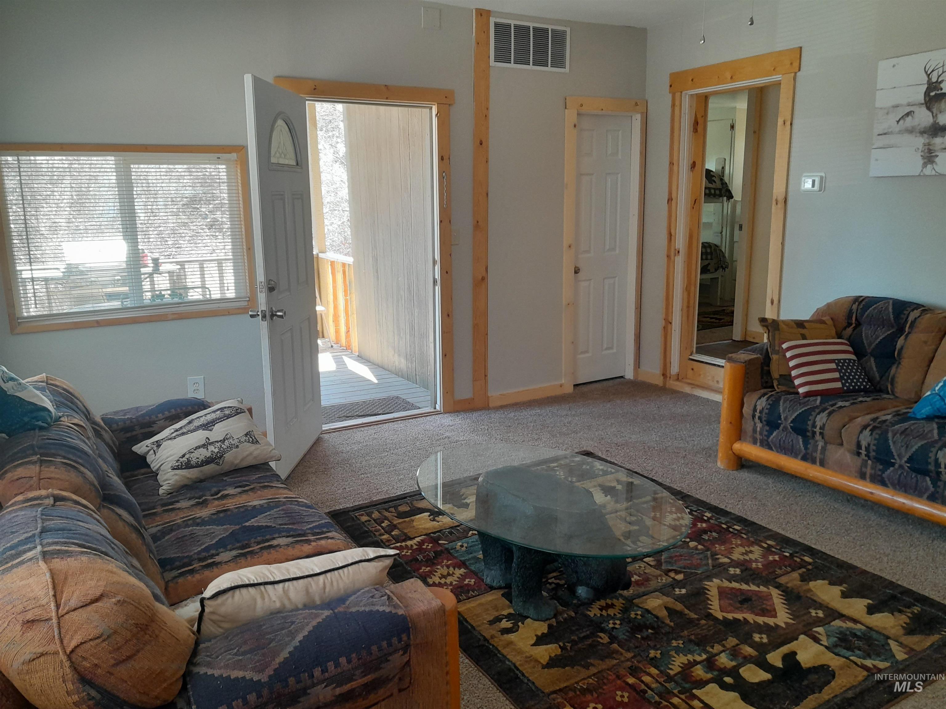 5 Lucky Cir, Garden Valley, Idaho 83622, 3 Bedrooms, 1 Bathroom, Residential For Sale, Price $210,000, 98902048