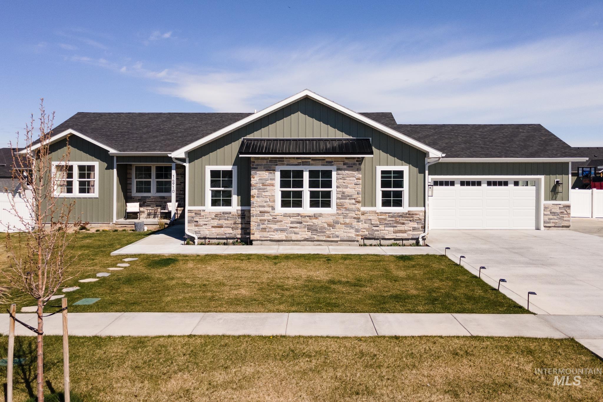14910 Berkshire Ave, Chubbuck, Idaho 83202, 6 Bedrooms, 3 Bathrooms, Residential For Sale, Price $749,900,MLS 98902510