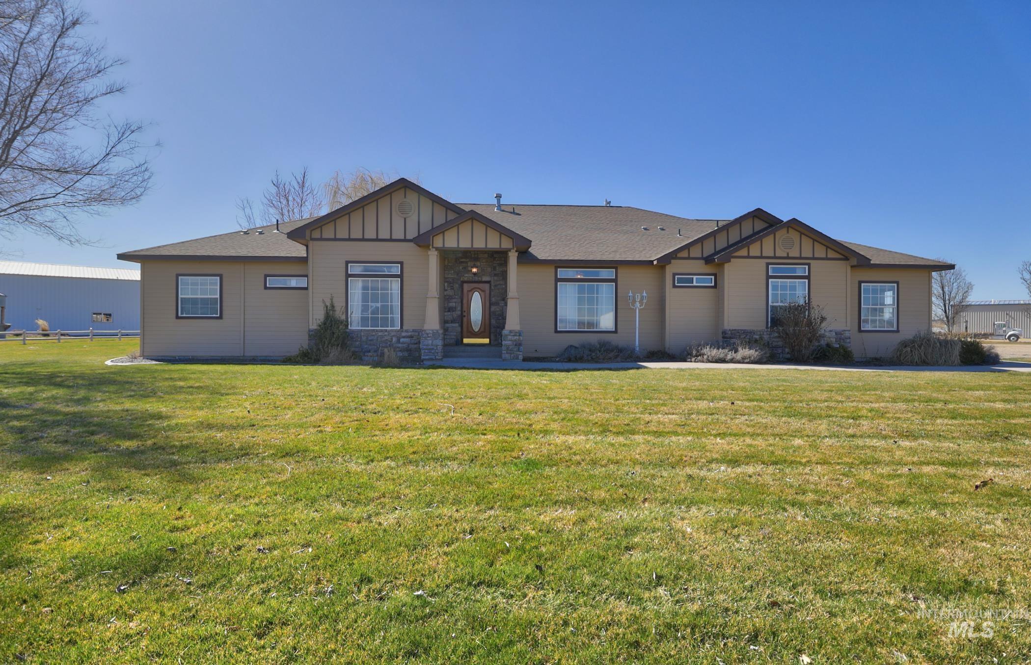 8815 Lake Shore Dr, Nampa, Idaho 83686, 4 Bedrooms, 2 Bathrooms, Residential For Sale, Price $1,499,000,MLS 98902825