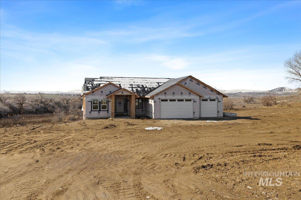 25701 Clydesdale Lane, Parma, Idaho 83660, 5 Bedrooms, 2.5 Bathrooms, Residential For Sale, Price $1,074,000,MLS 98902911