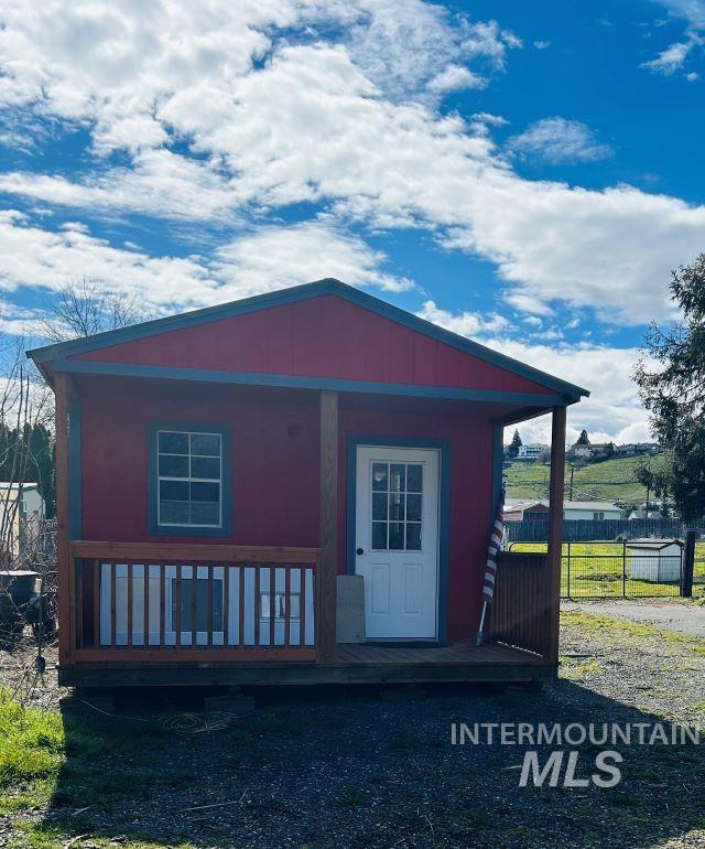 1419 16th Avenue, Clarkston, Washington 99403, 3 Bedrooms, 2 Bathrooms, Residential For Sale, Price $385,000, 98903100