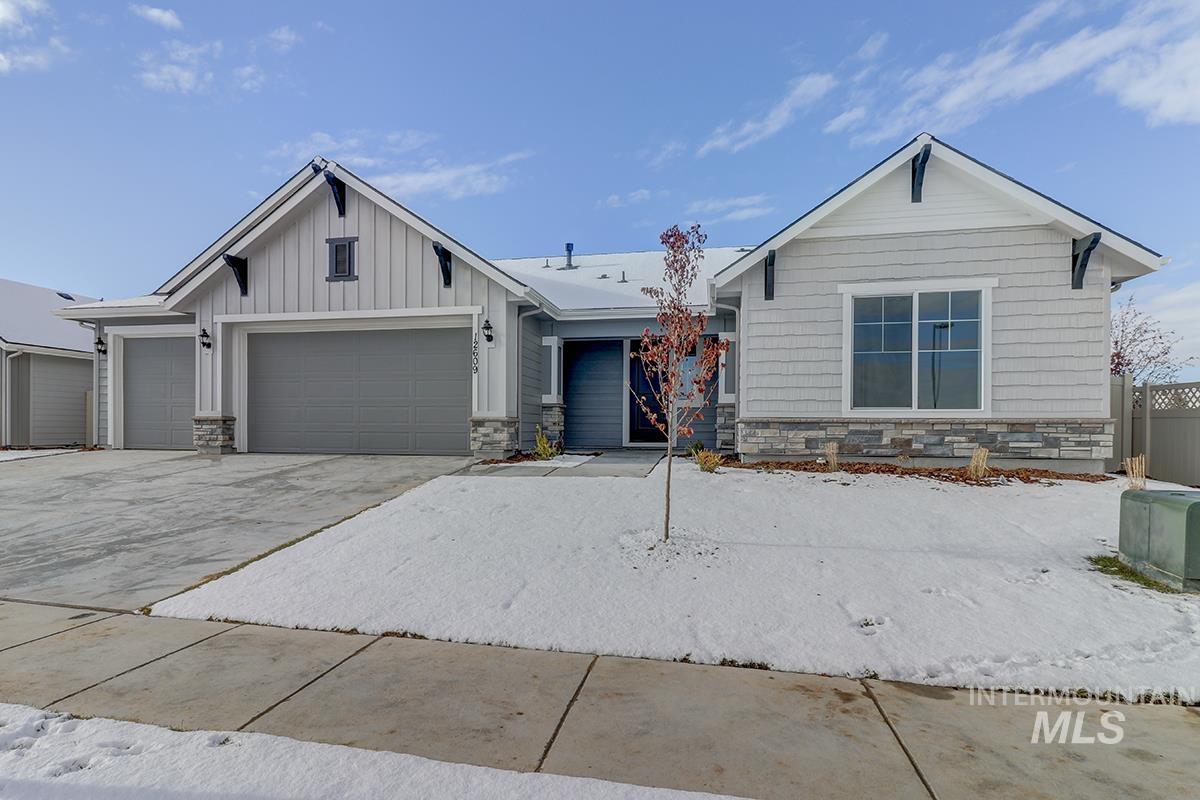 2156 N Desert Lily Ave., Star, Idaho 83669, 3 Bedrooms, 2.5 Bathrooms, Residential For Sale, Price $591,995,MLS 98903132