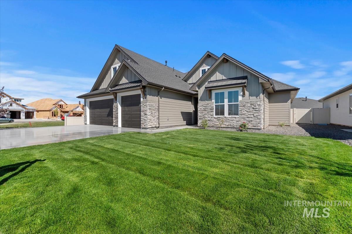 884 W Tall Prairie Dr., Meridian, Idaho 83642, 5 Bedrooms, 3.5 Bathrooms, Residential For Sale, Price $836,800, 98903183