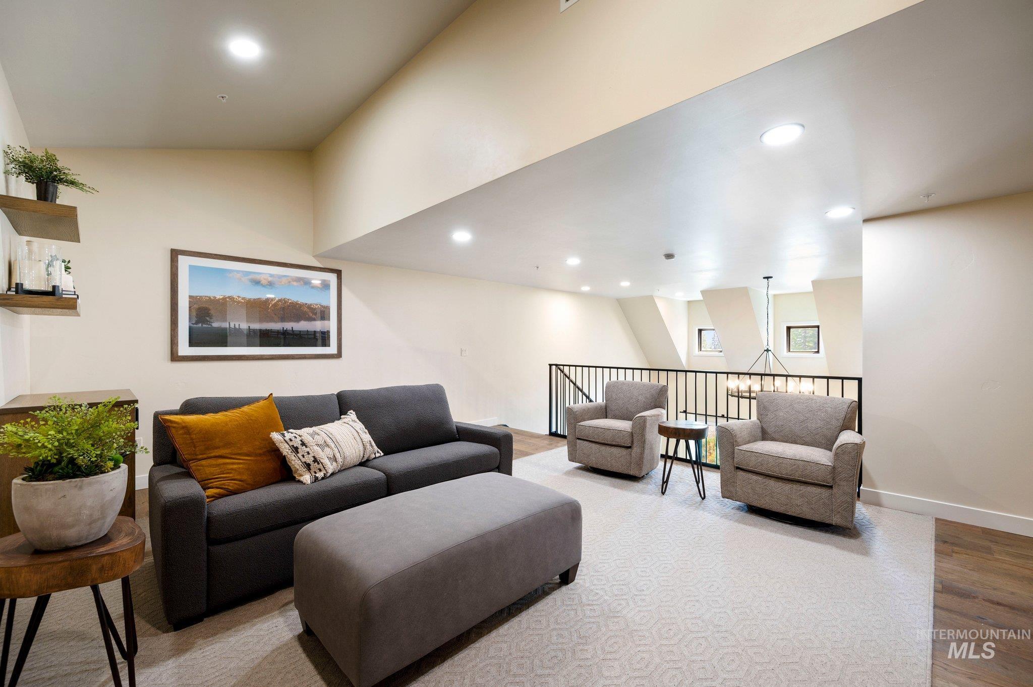 700 Village Drive, Donnelly, Idaho 83615, 2 Bedrooms, 2.5 Bathrooms, Residential For Sale, Price $1,799,000, 98903259