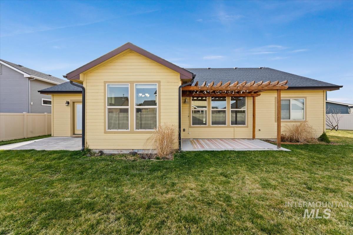2907 E Idavada Ct, Nampa, Idaho 83686, 3 Bedrooms, 3 Bathrooms, Residential For Sale, Price $524,900,MLS 98903636