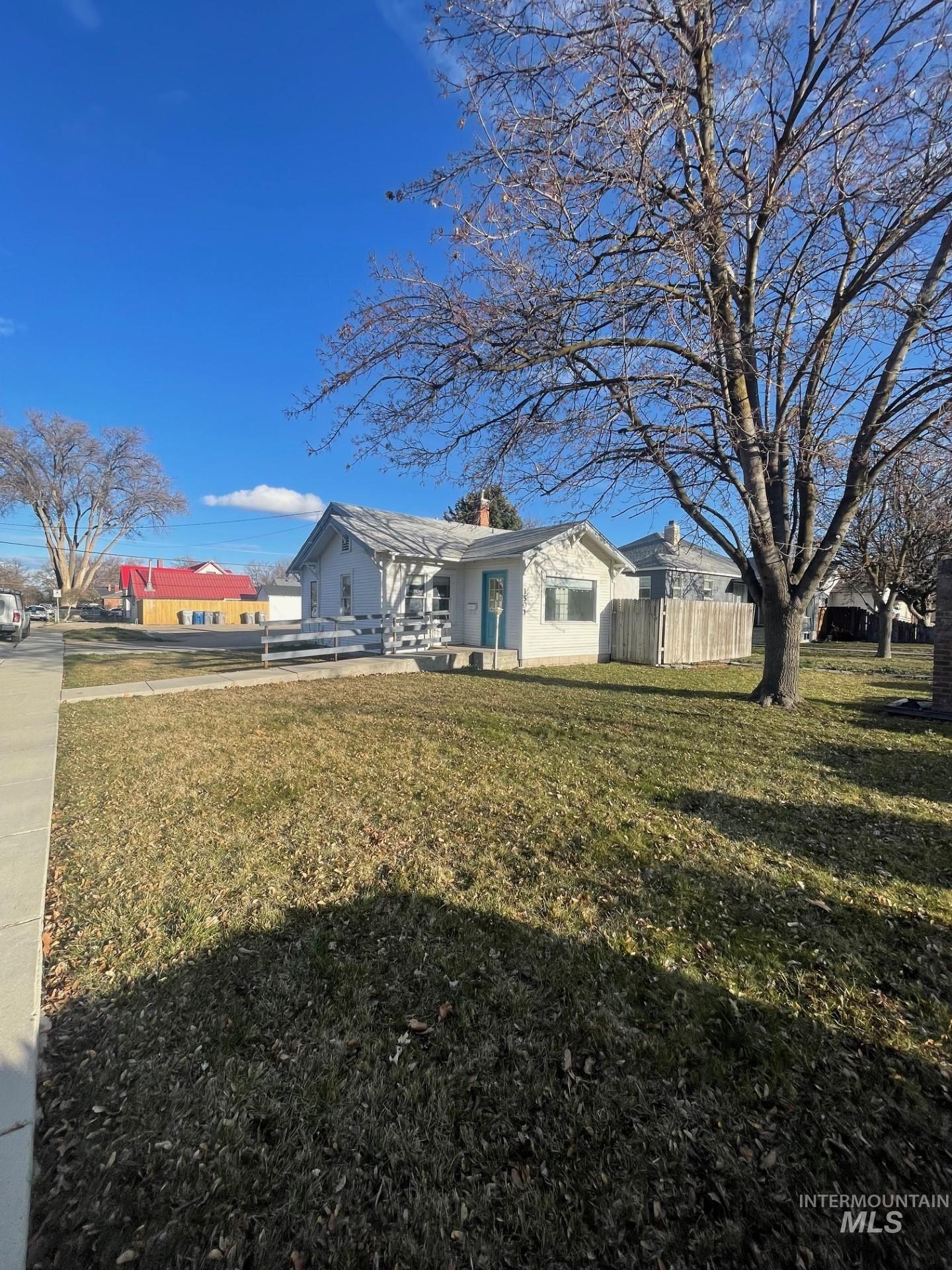 1501 S Kimball Ave, Caldwell, Idaho 83605, 1 Bedroom, 1 Bathroom, Residential For Sale, Price $225,000,MLS 98903717