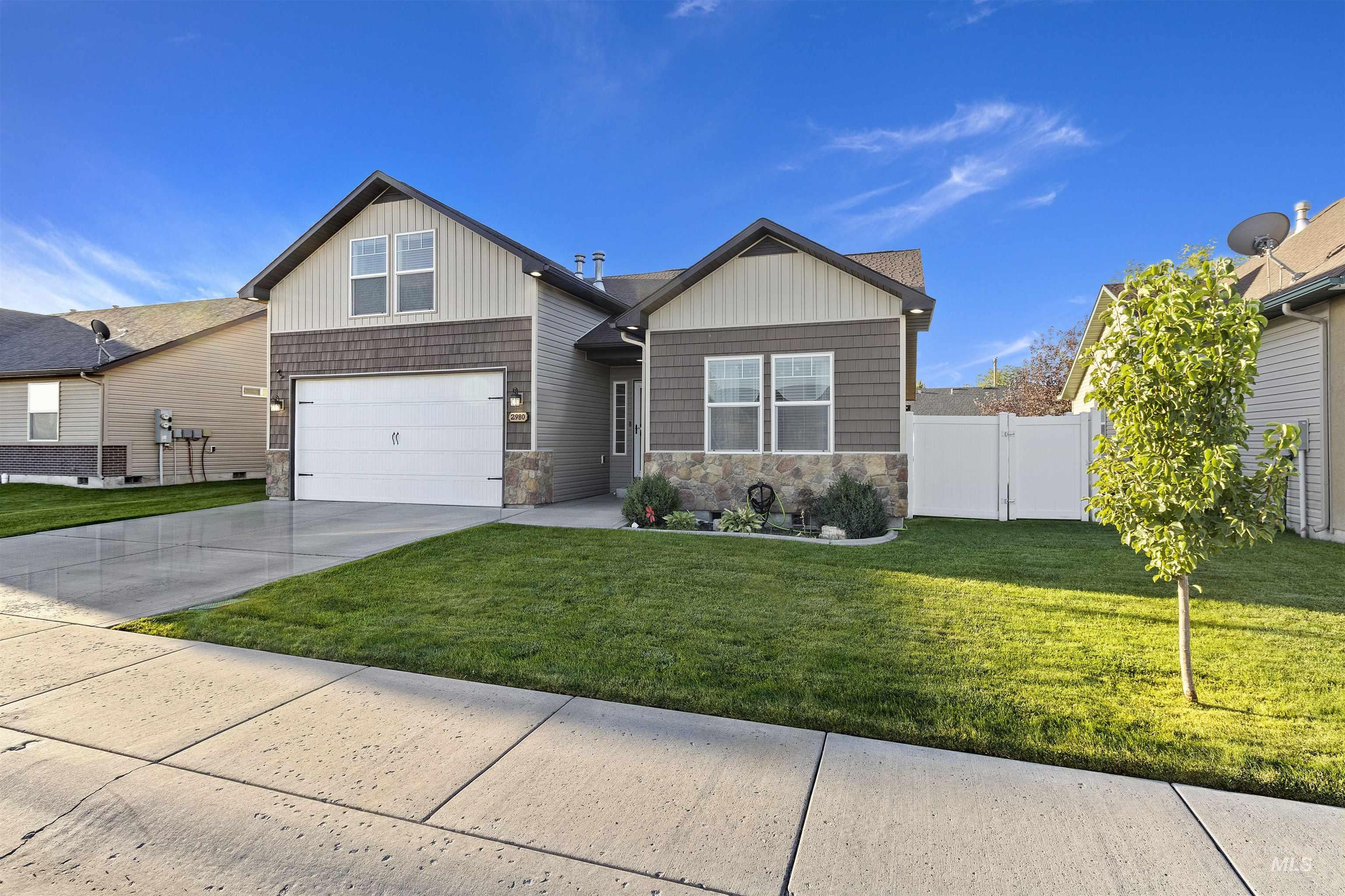 2980 Ruby, Twin Falls, Idaho 83301, 3 Bedrooms, 2 Bathrooms, Residential For Sale, Price $359,000,MLS 98903718