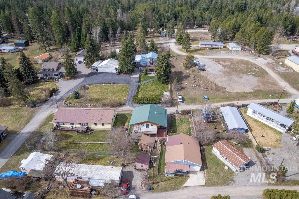 34202 N Lyvel Ave, Bayview, Idaho 83803, 3 Bedrooms, 2 Bathrooms, Residential For Sale, Price $494,000,MLS 98903973